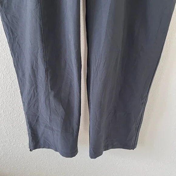 The North Face Let's Go Mid-Rise Black Capris Size M Style J1345 - Picture 3 of 11